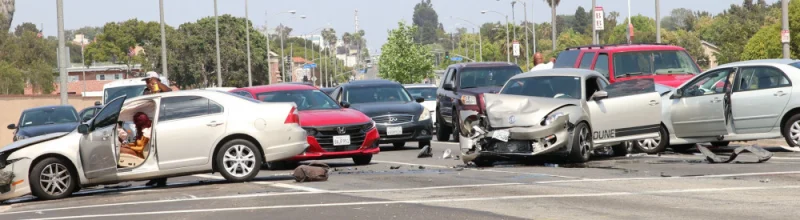 Several vehicles involved in the same accident